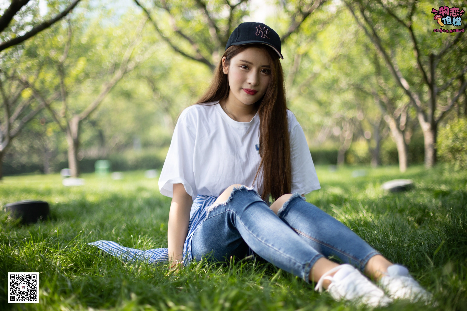第27期: 棒球帽白色板鞋藏棉袜，清纯运动美少女，今日份的网红小姐姐请收下 2